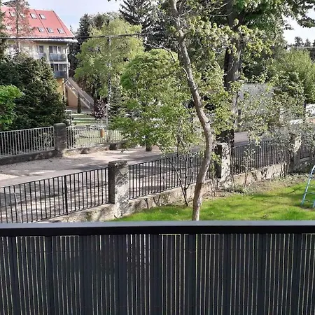 Διαμέρισμα In 36084 *